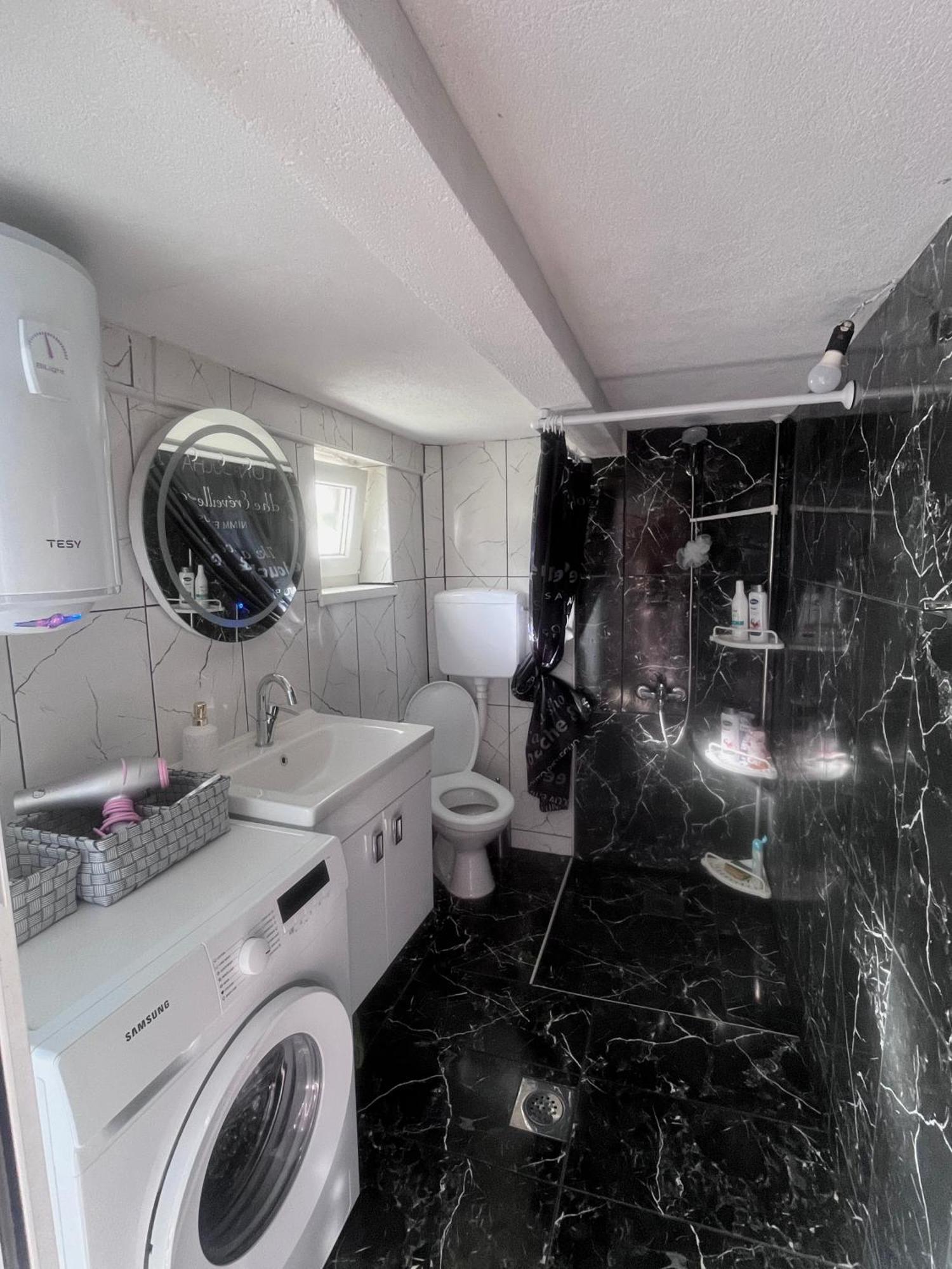 Maksumic Apartman Мостар Экстерьер фото